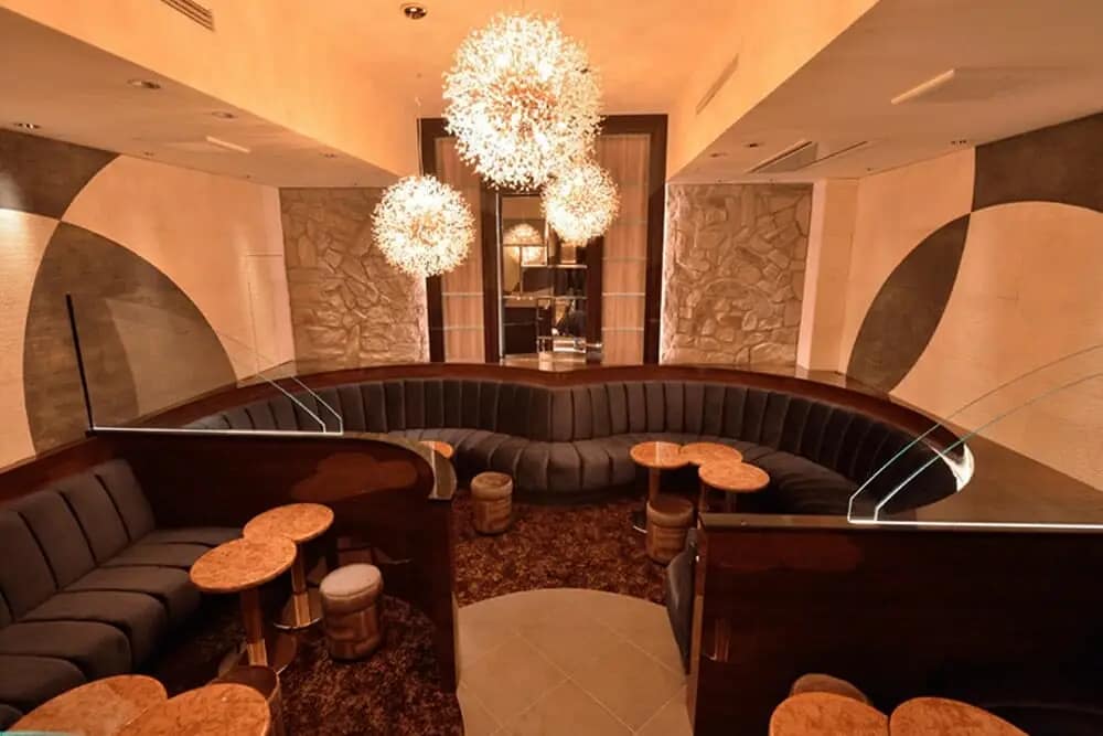 店舗写真・店内写真｜銀座会員制高級クラブ『DUOMO（ドゥオーモ）』ホステス求人情報｜銀座クラブ求人エージェントLUCE