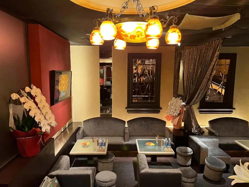 店内写真｜銀座の会員制高級クラブ『ソシエ グランクラブ』ホステス公式求人・体験入店ならこちら