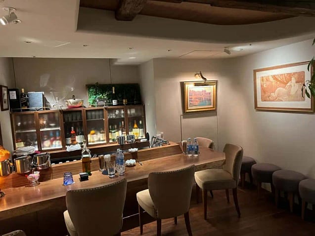 銀座会員制クラブ『モネ』の求人なら｜銀座クラブ求人エージェントLUCE