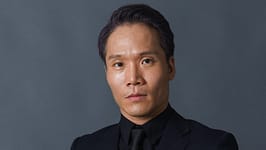 山下徳久｜プロフィール写真｜オフィス森本