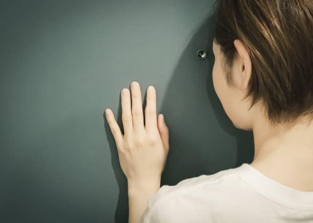 川越市|点検訪問詐欺に注意!契約前後の正しい対応と実例で学ぶ回避策02|埼玉県|屋根工事|雨漏り工事|外壁工事|屋根|外壁|CHIKAZAWA|川越市、狭山市、川越市、東村山市の地域密着型施工会社|外壁工事、屋根工事、塗装工事、雨樋工事、内装工事を中心とした施工が得意な職人集団です!川越市、狭山市、川越市、東村山市のお客様とお客様の住まいについて一緒に考えるアットホームな施工会社です。