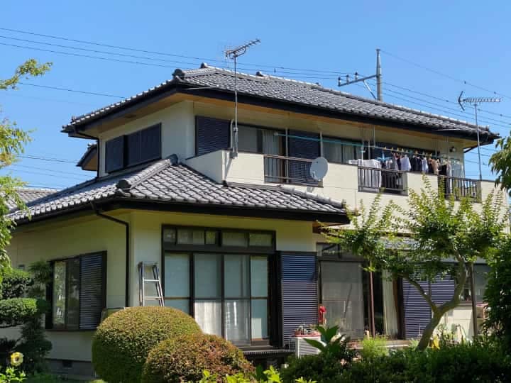 施工比較写真|CHIKAZAWA|所沢市、狭山市、川越市、東村山市の地域密着型施工会社|外壁工事、屋根工事、塗装工事、雨樋工事、内装工事を中心とした施工が得意な職人集団です!所沢市、狭山市、川越市、東村山市のお客様とお客様の住まいについて一緒に考えるアットホームな施工会社です。