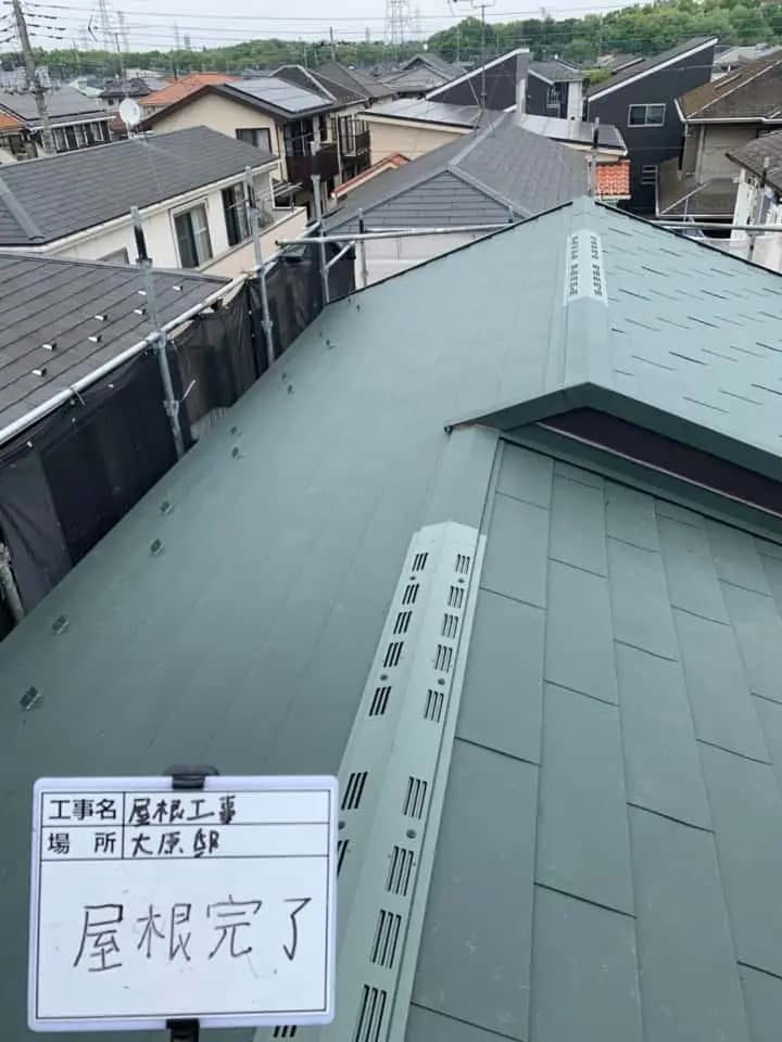 施工比較写真|CHIKAZAWA|所沢市、狭山市、川越市、東村山市の地域密着型施工会社|外壁工事、屋根工事、塗装工事、雨樋工事、内装工事を中心とした施工・修理・修繕が得意な職人集団です!所沢市、狭山市、川越市、東村山市のお客様とお客様の住まいについて一緒に考えるアットホームな施工会社です。