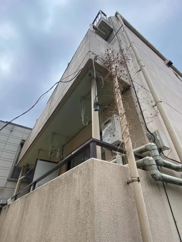 施工前の写真|CHIKAZAWA|所沢市、狭山市、川越市、東村山市の地域密着型施工会社|外壁工事、屋根工事、塗装工事、雨樋工事、内装工事を中心とした施工が得意な職人集団です!所沢市、狭山市、川越市、東村山市のお客様とお客様の住まいについて一緒に考えるアットホームな施工会社です。
