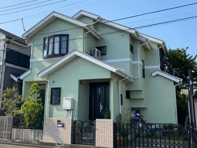 所沢市|当社推奨塗料+外構門扉取替で劣化改善!外装塗装修繕工事|CHIKAZAWA|所沢市、狭山市、川越市、東村山市の地域密着型施工会社|外壁工事、屋根工事、塗装工事、雨樋工事、内装工事を中心とした施工が得意な職人集団です!所沢市、狭山市、川越市、東村山市のお客様とお客様の住まいについて一緒に考えるアットホームな施工会社です。