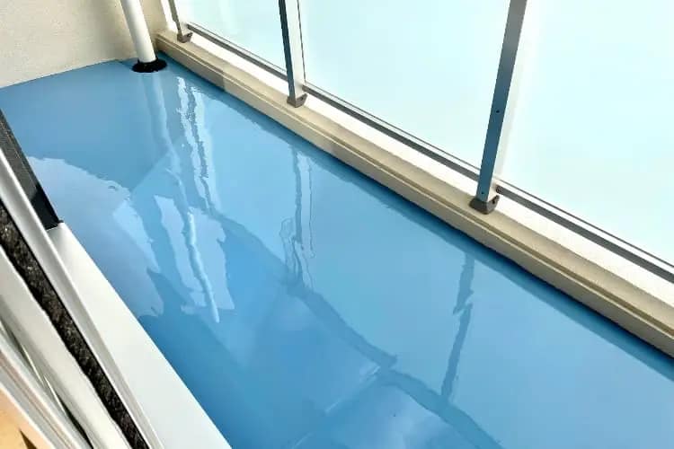 ベランダ・屋上防水工事にかかる費用相場や補助金｜狭山市｜埼玉県｜防水工事｜ベランダ｜屋上｜CHIKAZAWA｜所沢市、狭山市、川越市、東村山市の地域密着型施工会社｜外壁工事、屋根工事、塗装工事、雨樋工事、内装工事を中心とした施工が得意な職人集団です！所沢市、狭山市、川越市、東村山市のお客様とお客様の住まいについて一緒に考えるアットホームな施工会社です。