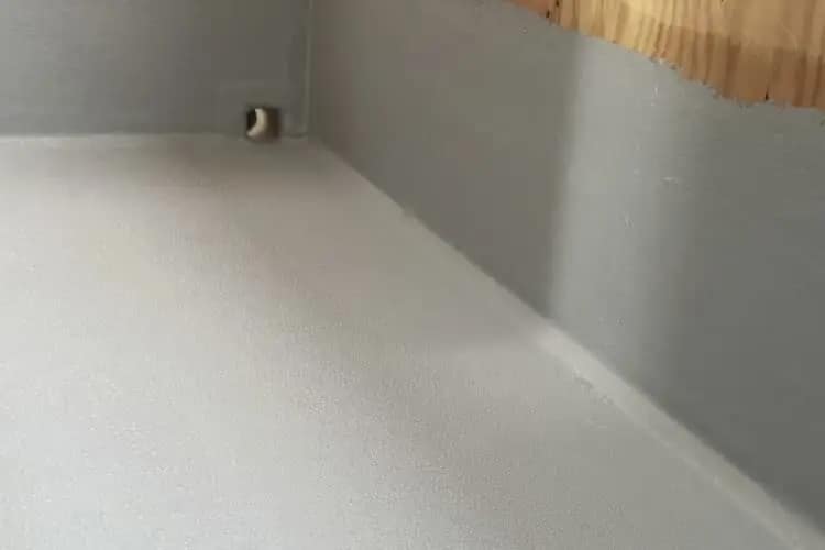 ベランダ・屋上防水工事にかかる費用相場や補助金01｜ふじみ野市|防水工事｜雨漏り工事｜外壁塗装工事｜外壁修理工事｜屋根塗装工事｜外壁工事｜屋根工事｜CHIKAZAWA｜所沢市、狭山市、川越市、東村山市の地域密着型施工会社｜外壁工事、屋根工事、塗装工事、雨樋工事、内装工事を中心とした施工が得意な職人集団です！所沢市、狭山市、川越市、東村山市のお客様とお客様の住まいについて一緒に考えるアットホームな施工会社です。