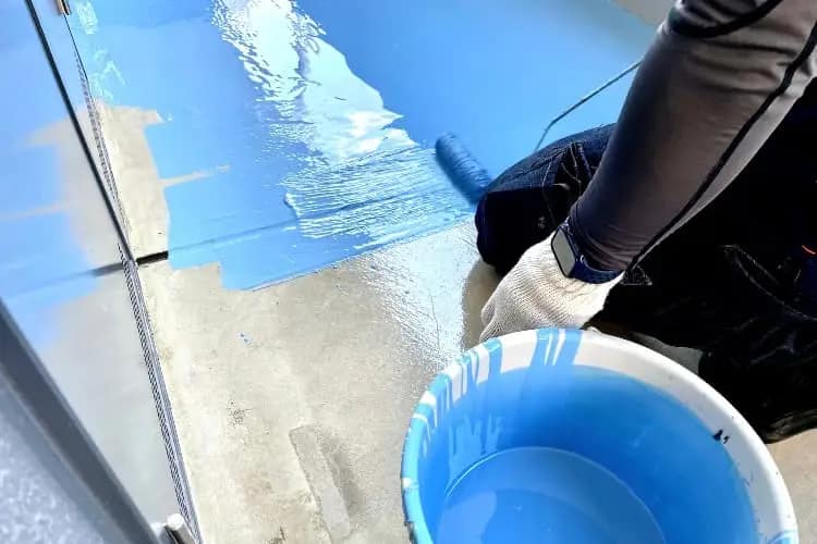 ベランダ・屋上防水工事にかかる費用相場や補助金｜東村山市｜埼玉県｜防水工事｜ベランダ｜屋上｜CHIKAZAWA｜所沢市、狭山市、川越市、東村山市の地域密着型施工会社｜外壁工事、屋根工事、塗装工事、雨樋工事、内装工事を中心とした施工が得意な職人集団です！所沢市、狭山市、川越市、東村山市のお客様とお客様の住まいについて一緒に考えるアットホームな施工会社です。